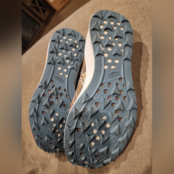 Asics Fugi Speed - Picture 3 of 5